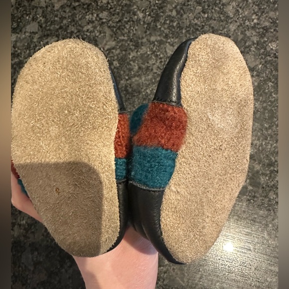 Nooks Baby Felted Wool Booties - Picture 4 of 7
